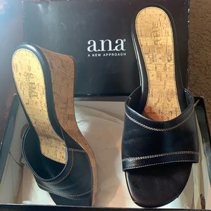 Very comfortable open toe wedge shoe!